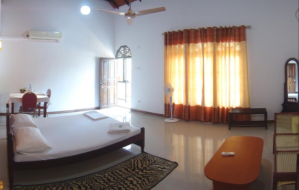 Green Land Guest House Pinnawala  Habitación foto